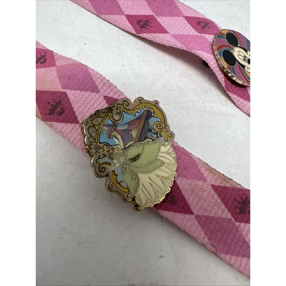 Disney Princess Lanyard And 5 Pins‎ Lot Mickey Tinkerbell Cinderella